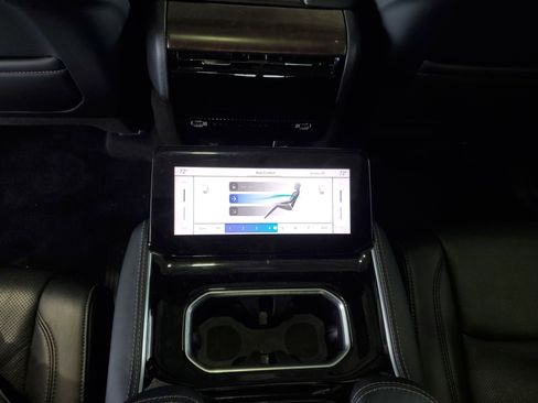 Used 2023 Jeep Grand Wagoneer L 4WD image 12