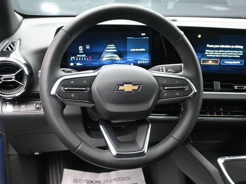 New 2026 Chevrolet Equinox LT w/ Safety and Technology Package FWD image 14
