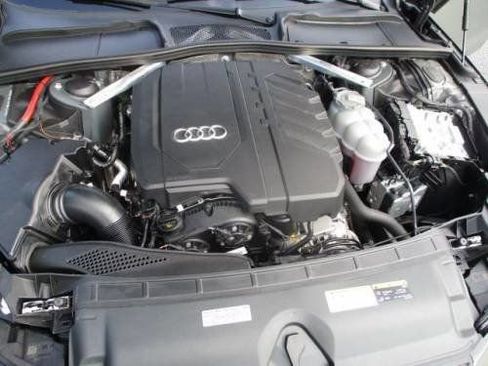 Used 2023 Audi A4 2.0T Premium Plus image 10