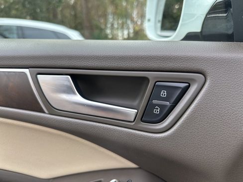 Used 2017 Audi Q5 2.0T Premium image 14