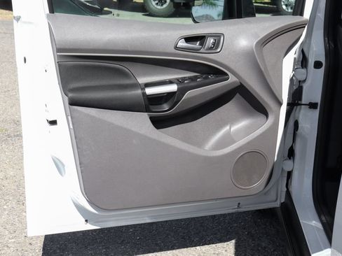 Used 2022 Ford Transit Connect XLT FWD image 18