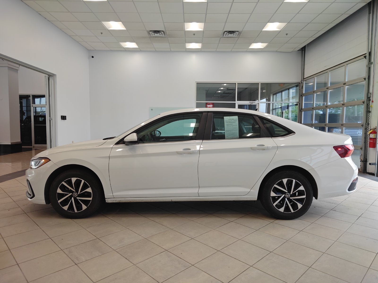 Used 2025 Volkswagen Jetta S FWD image 6