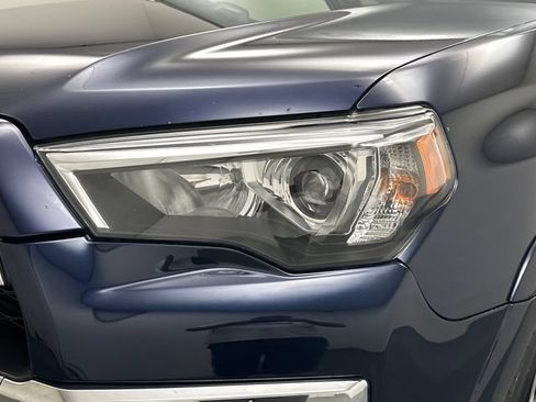 Certified 2022 Toyota 4Runner Limited AWD/4WD image 22