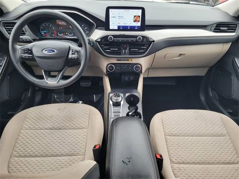 Certified 2021 Ford Escape SE image 16