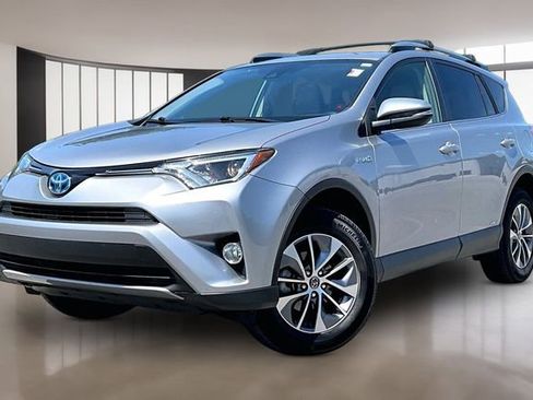 Used 2017 Toyota RAV4 XLE w/ All Weather Liner Package AWD/4WD image 1