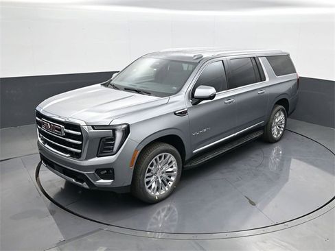 New 2026 GMC Yukon XL Elevation image 14