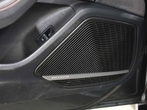 Used 2023 Audi S5 Premium Plus w/ Premium Plus image 17