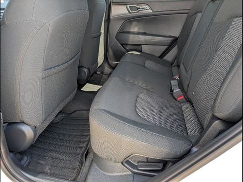 New 2026 Kia Sportage LX image 8