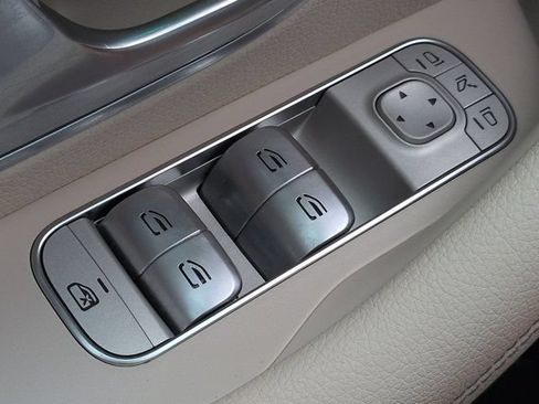 Certified 2022 Mercedes-Benz GLE 350 4MATIC image 25
