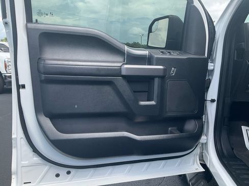 Certified 2020 Ford F150 XLT w/ Equipment Group 302A Luxury AWD/4WD image 17