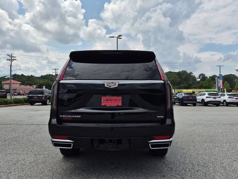 Used 2023 Cadillac Escalade Premium Luxury Platinum AWD/4WD image 4