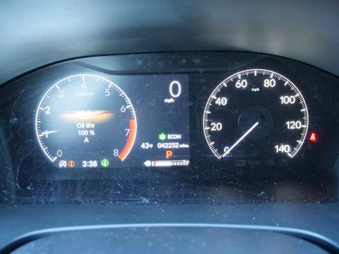 Used 2024 Honda CR-V LX image 23