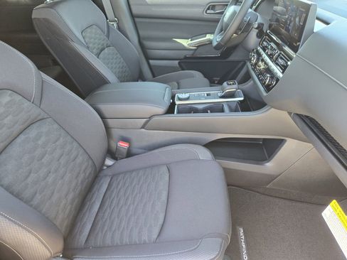 New 2026 Nissan Pathfinder SV image 13