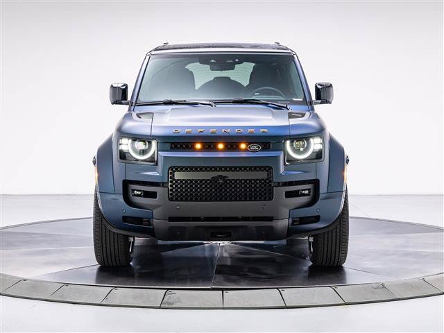 New 2026 Land Rover Defender 110 OCTA AWD/4WD image 8
