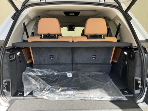 Used 2025 BMW X7 xDrive40i image 22