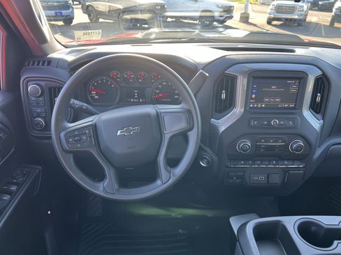 Certified 2024 Chevrolet Silverado 1500 Custom Trail Boss w/ LPO, Dark Essentials Package image 13