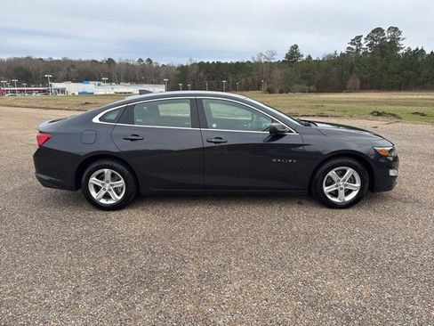 Used 2023 Chevrolet Malibu LT image 7