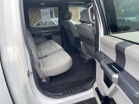 Used 2016 Ford F150 XLT w/ Equipment Group 302A Luxury AWD/4WD image 17