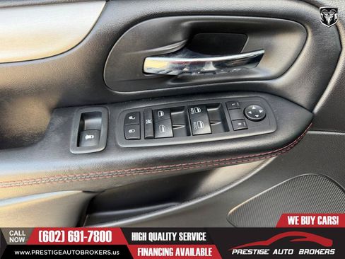 Used 2019 Dodge Grand Caravan GT FWD image 19