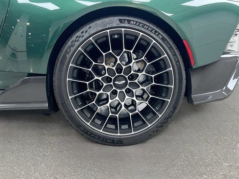 Used 2024 Aston Martin Valour RWD image 30