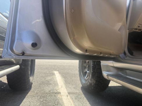 Used 2001 Toyota Land Cruiser AWD/4WD image 44