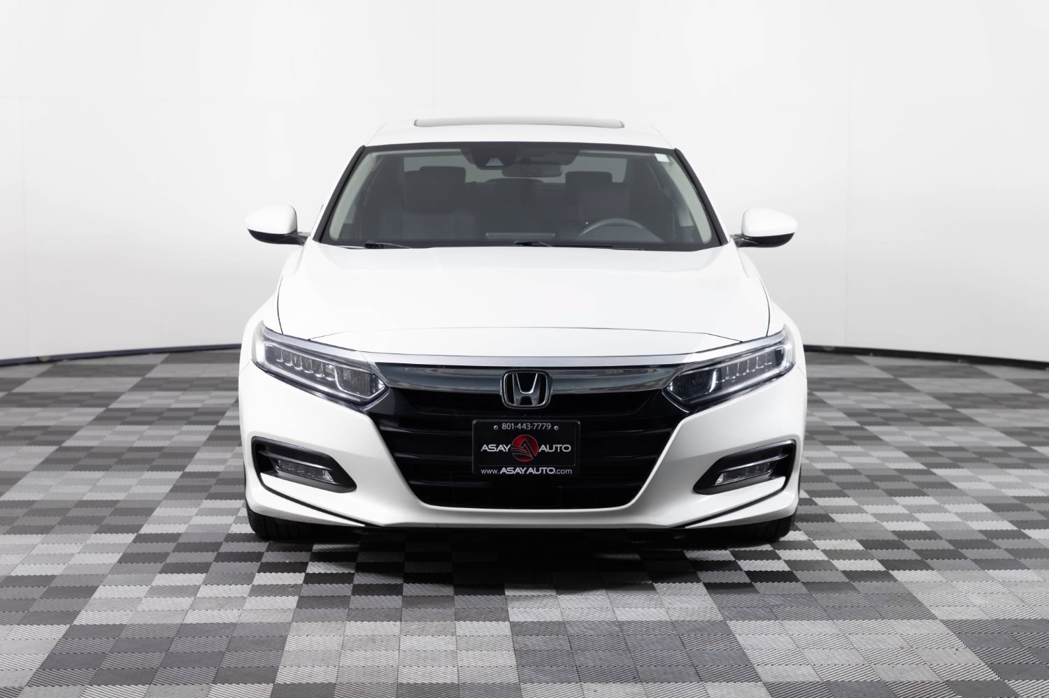 Used 2018 Honda Accord EX image 11