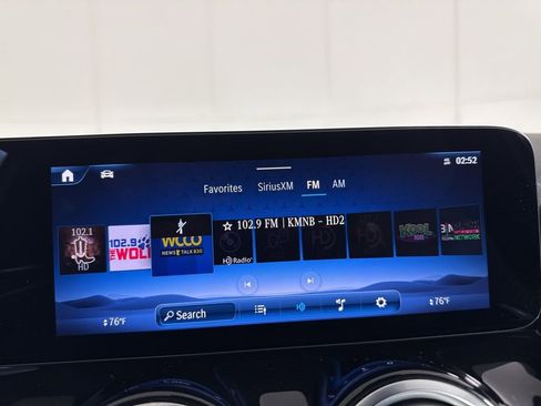 Certified 2025 Mercedes-Benz GLA 250 4MATIC image 28