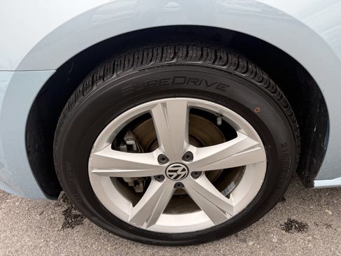 Used 2012 Volkswagen Passat 2.5 SE FWD image 26