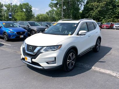 Used 2018 Nissan Rogue SL w/ Premium Package