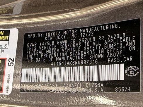 Certified 2024 Toyota Camry SE w/ Cold Weather Package image 29