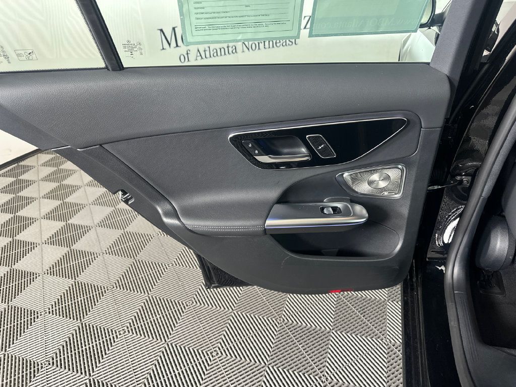 Certified 2026 Mercedes-Benz C 300 4MATIC Sedan image 24