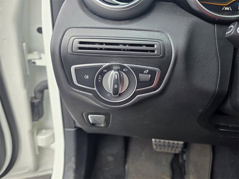 Used 2022 Mercedes-Benz GLC 43 AMG 4MATIC image 14