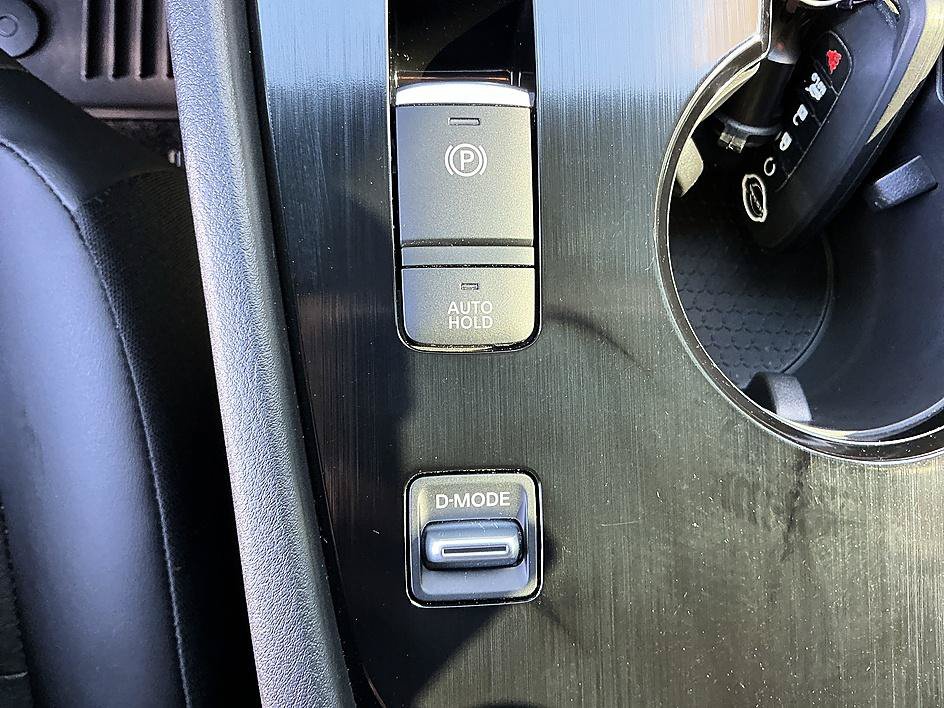 Certified 2026 Nissan Rogue Dark Armor FWD image 20