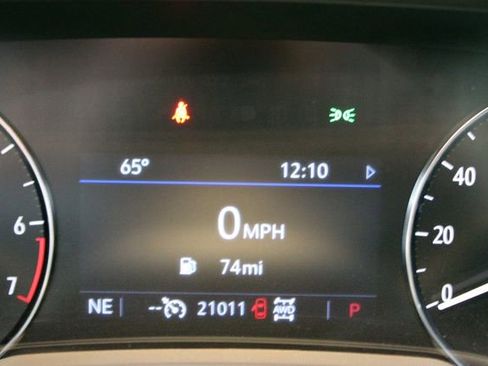 Used 2023 Buick Envision Preferred AWD/4WD image 24