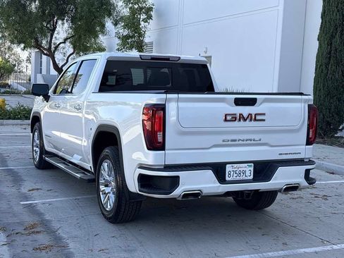 Used 2022 GMC Sierra 1500 Denali w/ Driver Alert Package II AWD/4WD image 5