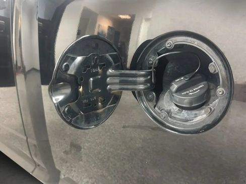 Used 2014 RAM 1500 Sport w/ Convenience Group AWD/4WD image 33