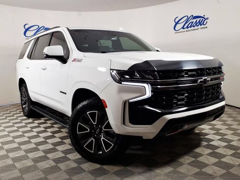 Used 2022 Chevrolet Tahoe Z71 w/ Luxury Package AWD/4WD image 1