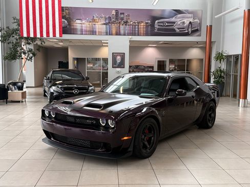 Used 2021 Dodge Challenger SRT Super Stock RWD image 8