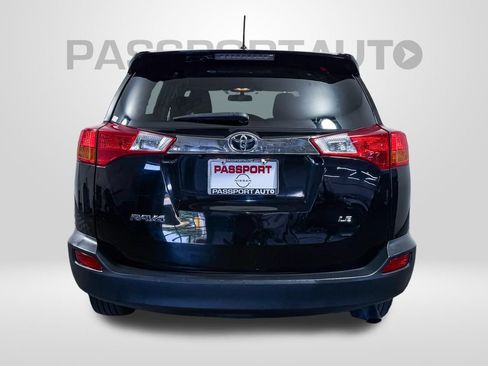 Used 2014 Toyota RAV4 LE FWD image 7
