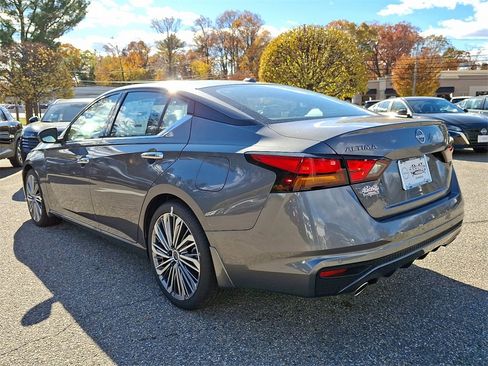 New 2025 Nissan Altima 2.5 SL image 4