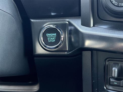 New 2025 Ford F150 Lariat w/ Equipment Group 501A Mid image 5