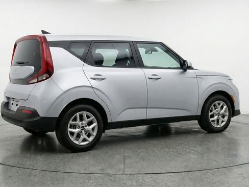 Used 2025 Kia Soul LX w/ LX Technology Package image 7