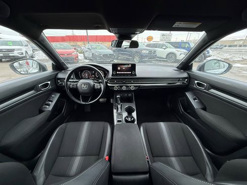 Used 2022 Honda Civic Sport image 32