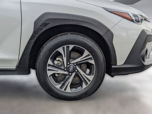 Used 2024 Subaru Crosstrek 2.0i Premium image 12