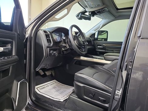 Used 2023 RAM 2500 Laramie AWD/4WD image 6