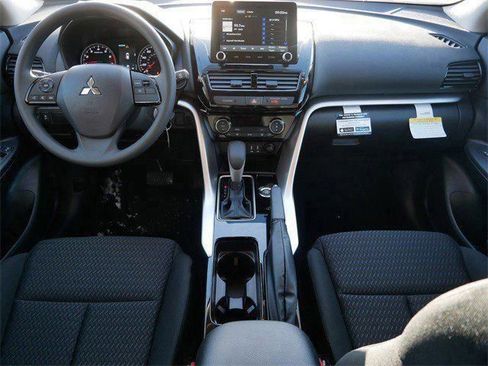 New 2026 Mitsubishi Eclipse Cross ES image 7