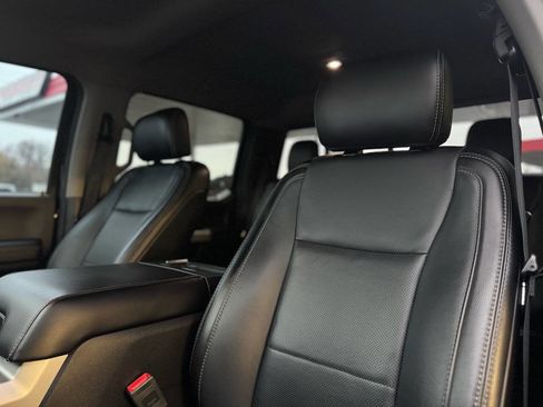 Used 2019 Ford F250 Lariat w/ Lariat Value Package image 27