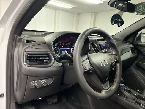 Certified 2023 Chevrolet Equinox RS w/ RS Leather Package AWD/4WD image 10