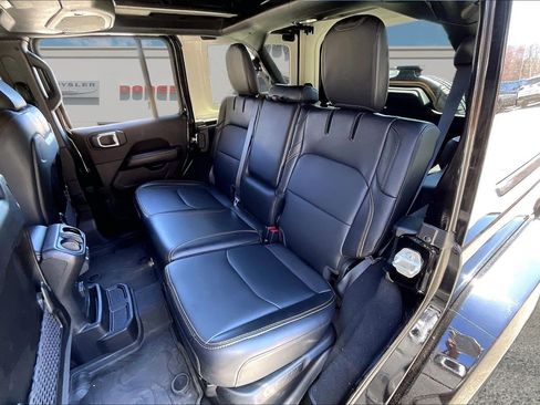 Used 2024 Jeep Wrangler Sahara w/ Technology Group image 23