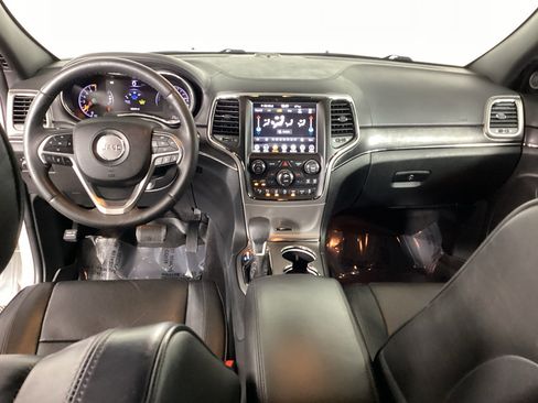 Used 2018 Jeep Grand Cherokee High Altitude AWD/4WD image 18